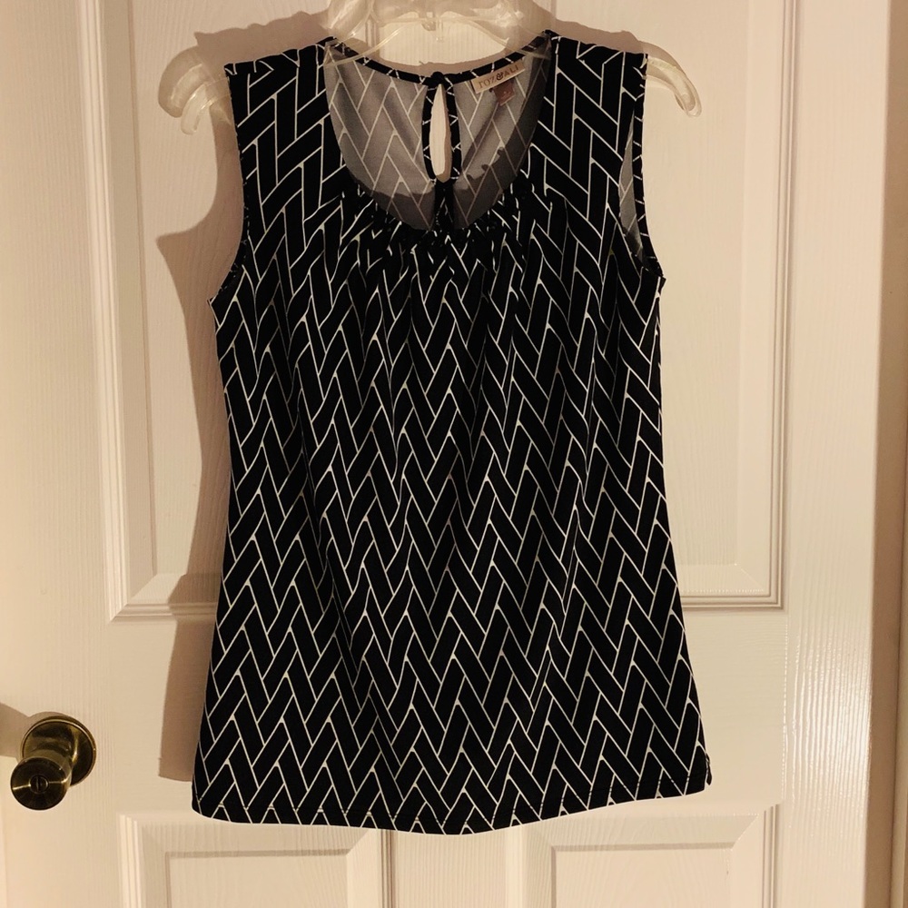 Tank Top Blouse With Beaded Collar